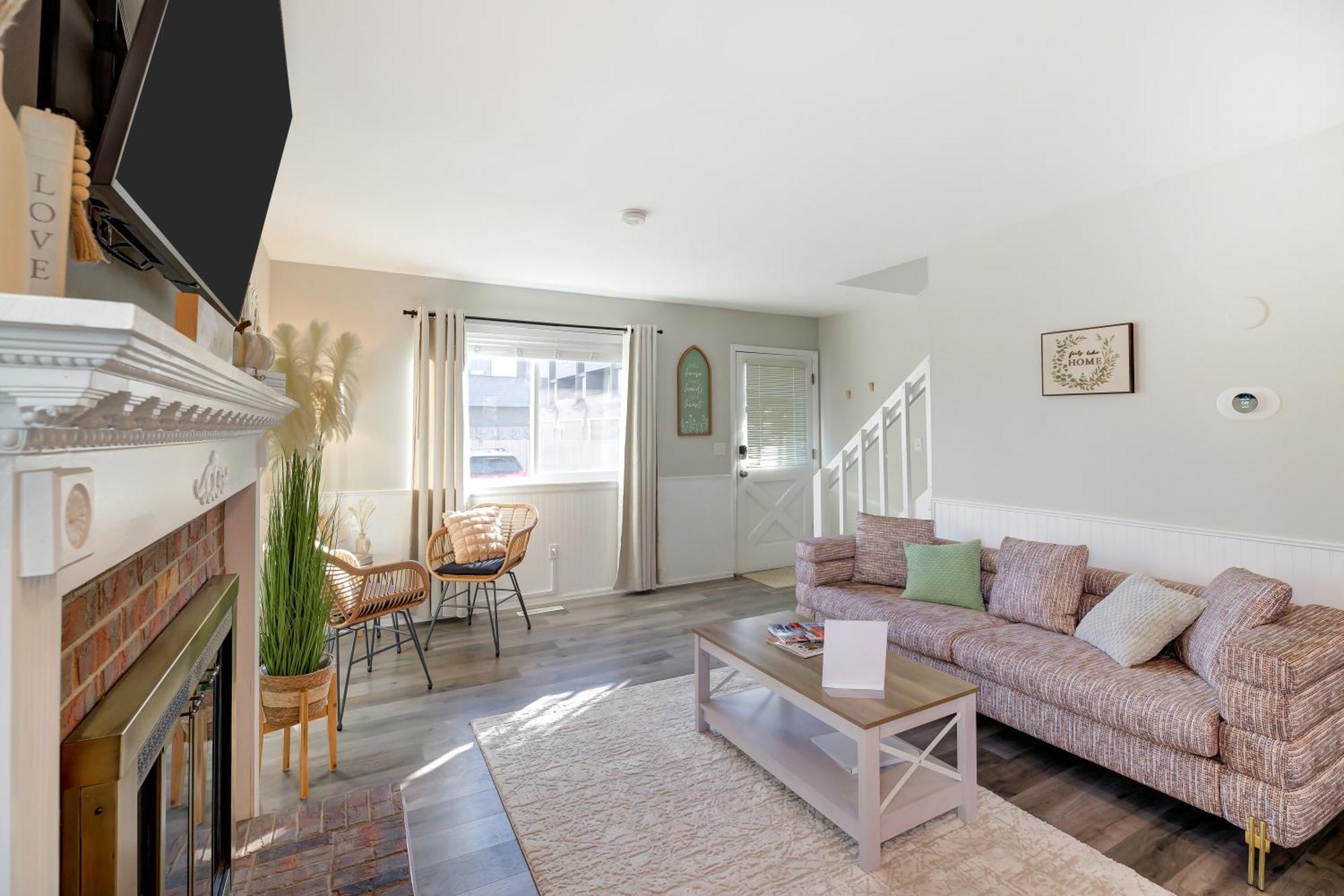 Comfy Family-Size Townhome 2Br-5 People Near Old Town Arvada-10Min Walk 外观 照片